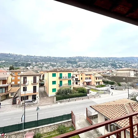 Apartment Casa Lucia Torri Del Benaco